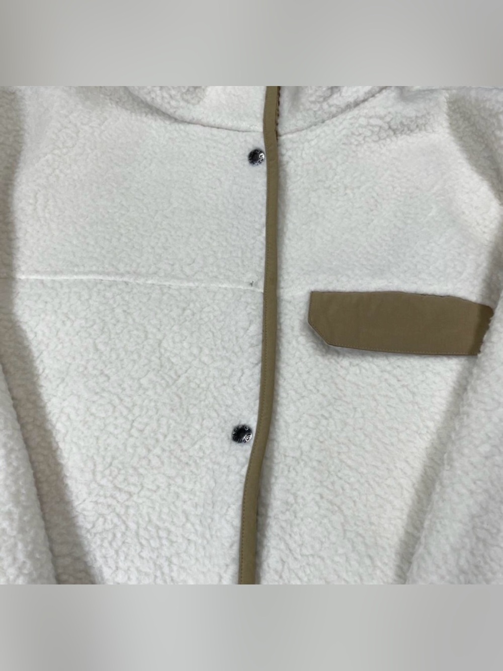 The North Face Women’s Cream Teddy Sherpa Jacket with Tan Trim - Picture 2 of 4
